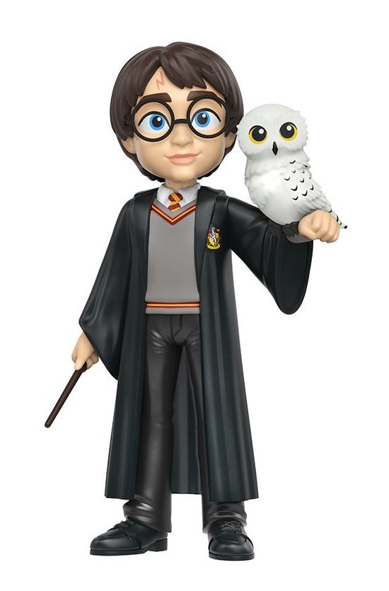 Funko Pop action figures of Harry Potter with owl and wizard
