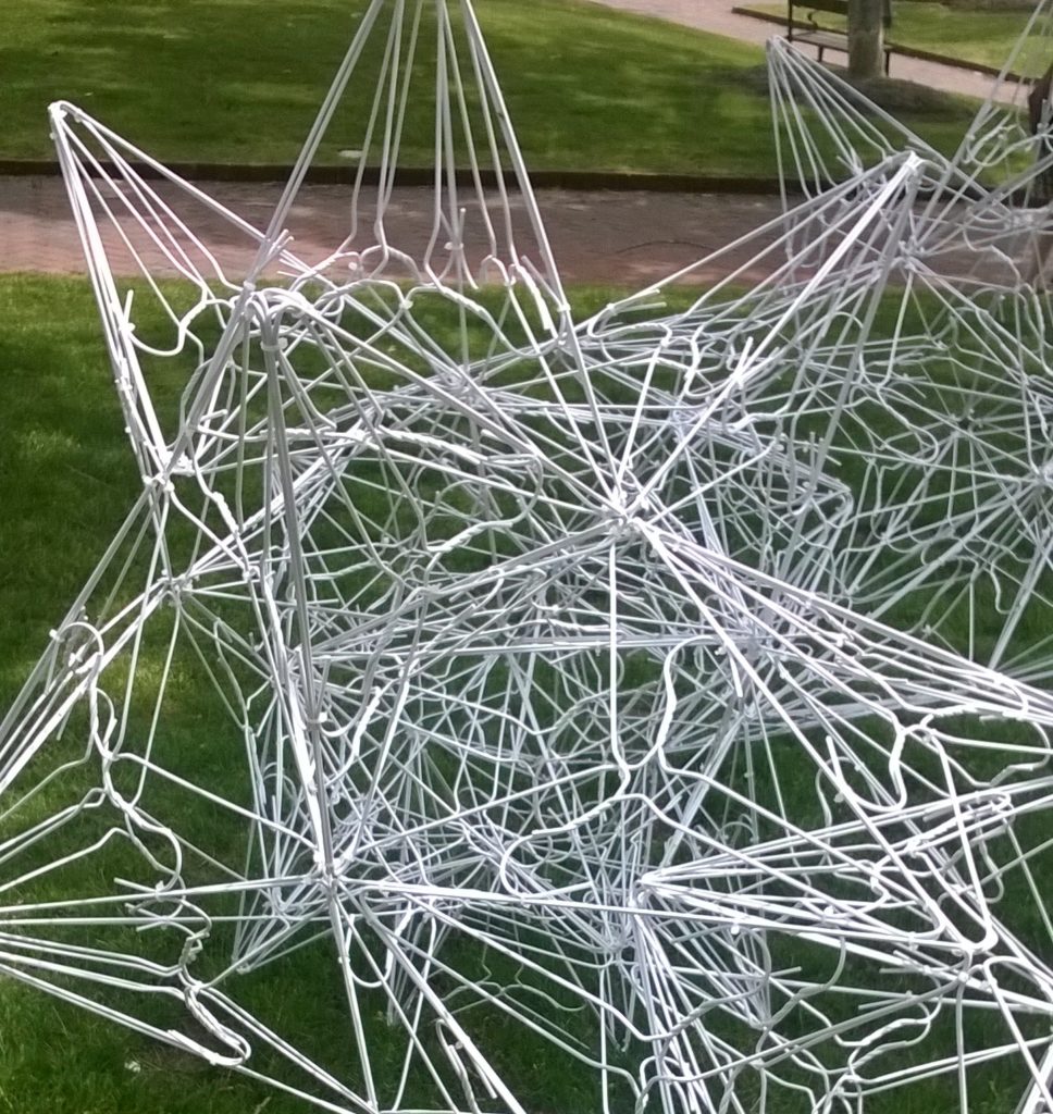 thePHAGshop_wire sculpture-hangers
